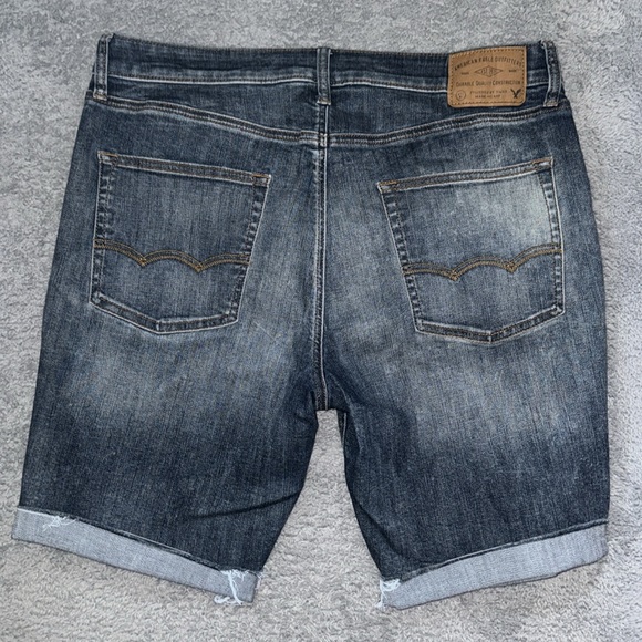 Men’s AE extreme flex jean shorts - Picture 2 of 5